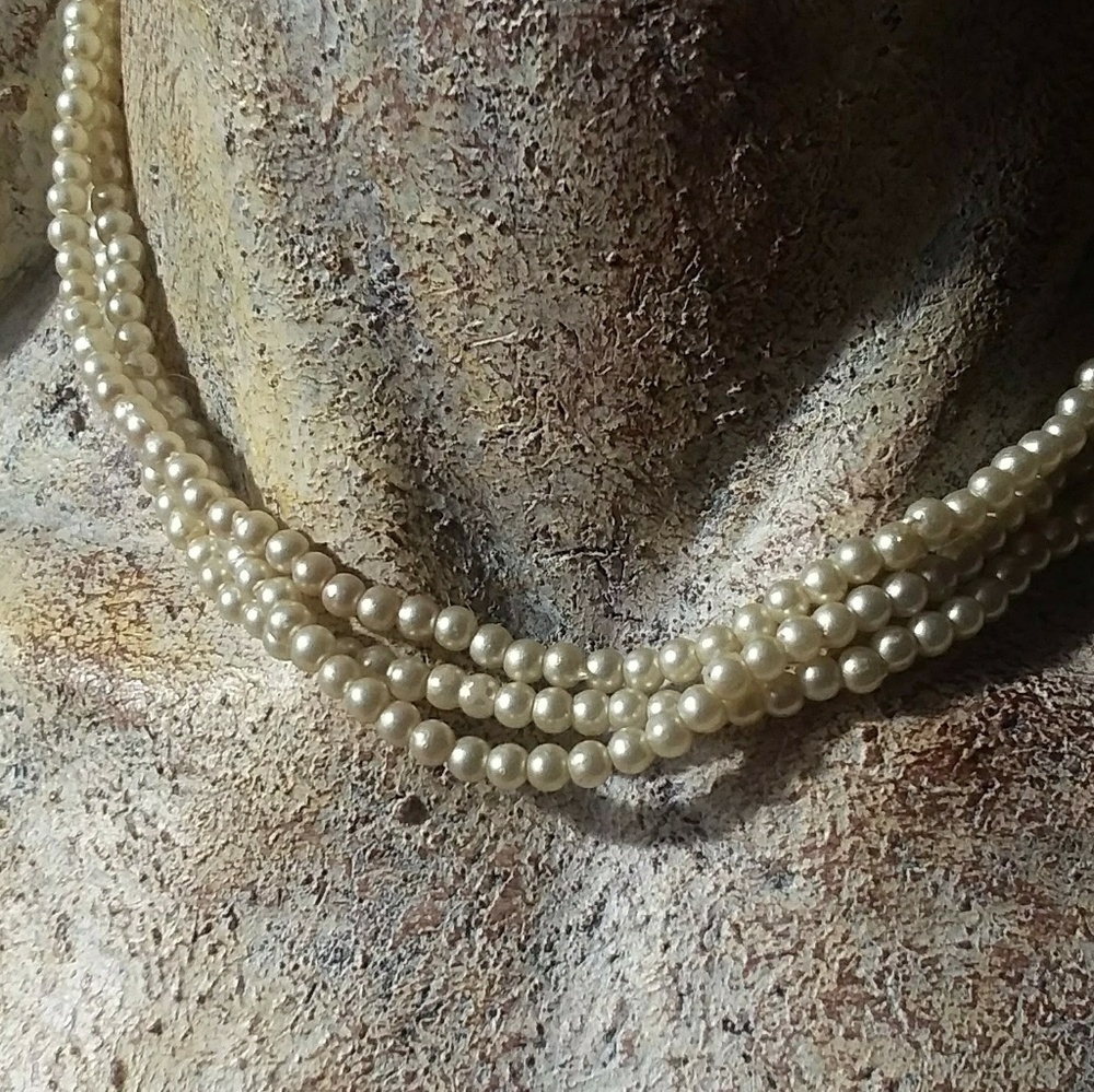 40's Multi Strand Vintage Necklace